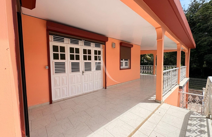 Location Appartement 115m&sup2; 4 pi&egrave;ces Saint-Joseph