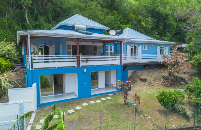 Maison 7 pi&egrave;ces avec piscine a Case Pilote