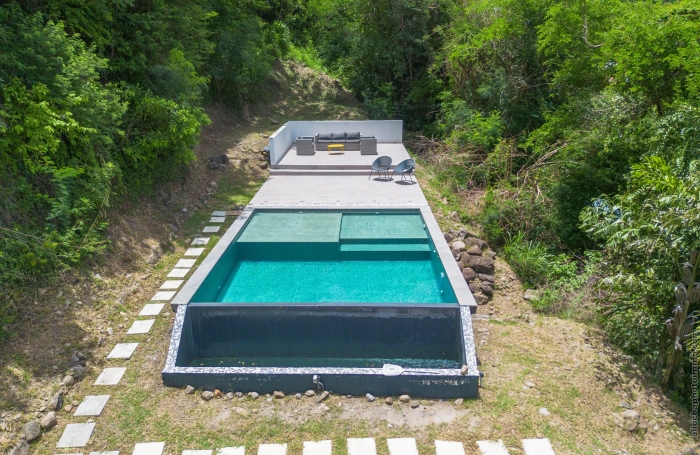 Maison 7 pi&egrave;ces avec piscine a Case Pilote