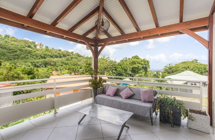 Maison 7 pi&egrave;ces avec piscine a Case Pilote