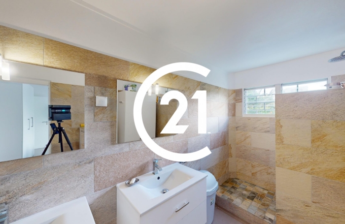 Location Appartement 89.00m&sup2; 3 pièces Fort de france