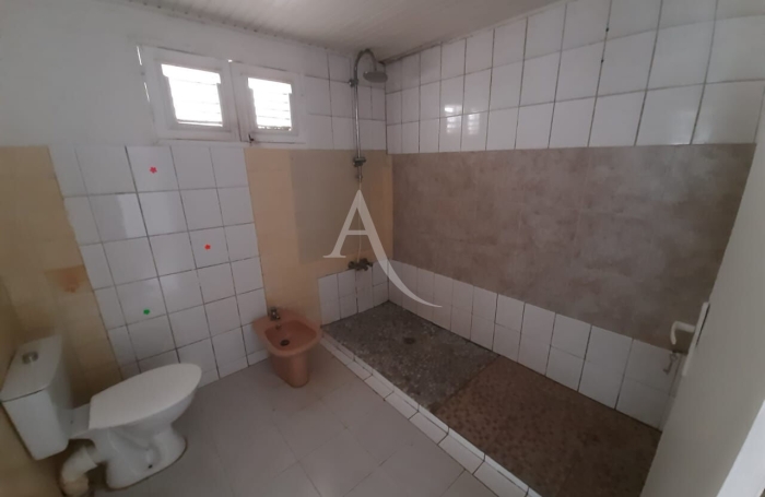 Vente Maison 118m&sup2; 4 pi&egrave;ces La Trinit&eacute;