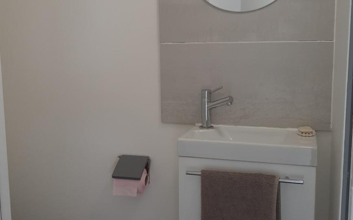 Sainte-Luce T2 r&eacute;nov&eacute; &agrave; 1 min de la plage - 268 K&euro;