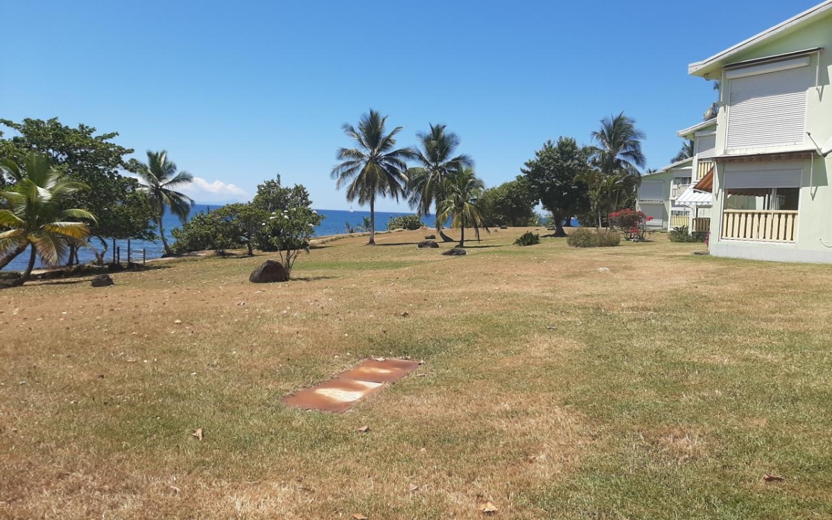 Sainte-Luce T2 r&eacute;nov&eacute; &agrave; 1 min de la plage - 268 K&euro;