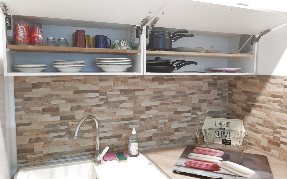 Les Trois-&Icirc;lets F2 meubl&eacute; avec terrasse et parking 198 000 &euro;