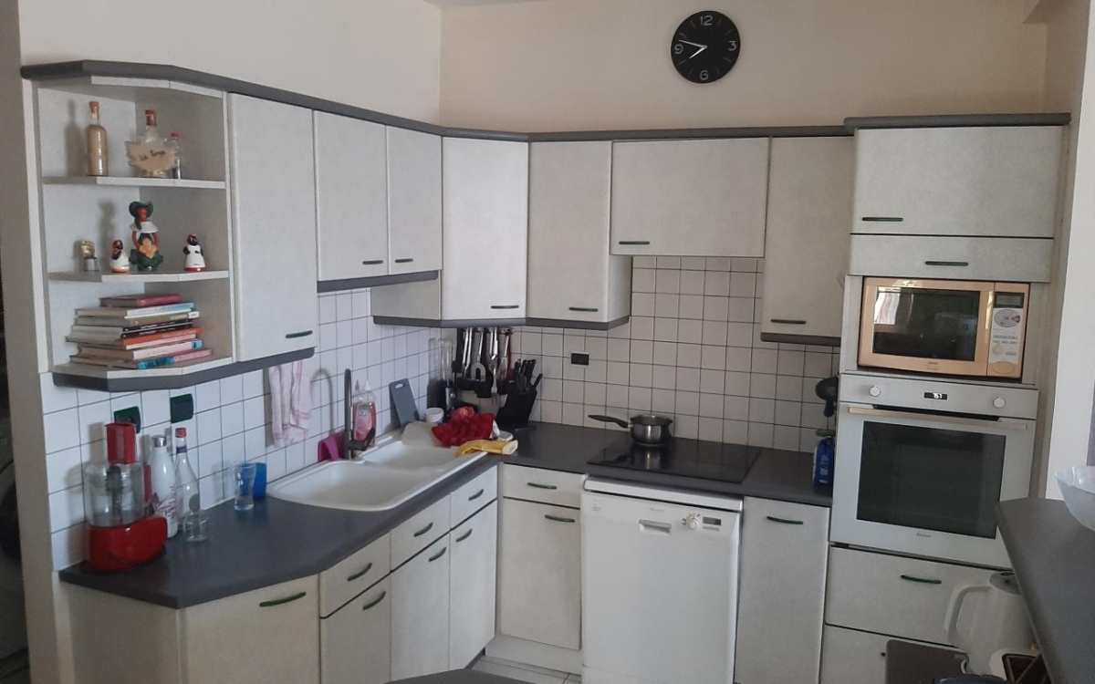 Rivi&egrave;re-Sal&eacute;e Maison T6 avec terrasse et jardin 359 000 &euro; FA