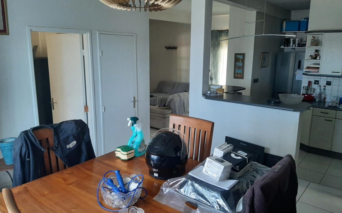 Rivi&egrave;re-Sal&eacute;e Maison T6 avec terrasse et jardin 359 000 &euro; FA