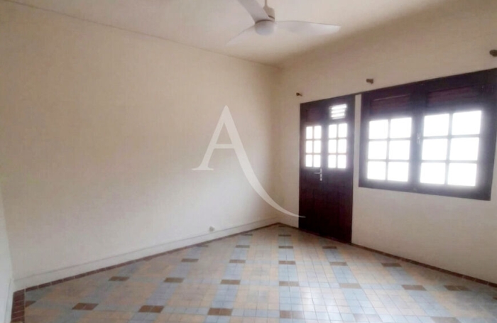 Location Appartement 81.24m&sup2; 4 pi&egrave;ces Le Lorrain