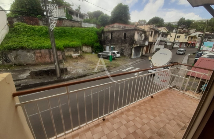 Location Appartement 81.24m&sup2; 4 pi&egrave;ces Le Lorrain