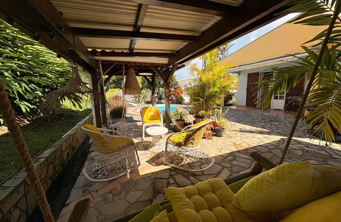 Location Appartement 130m&sup2; 4 pi&egrave;ces Saint-Joseph