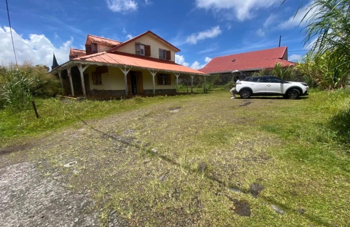 Vente Maison 165m&sup2; 5 pièces Le Morne Rouge