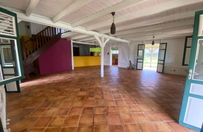 Vente Maison 165m&sup2; 5 pièces Le Morne Rouge