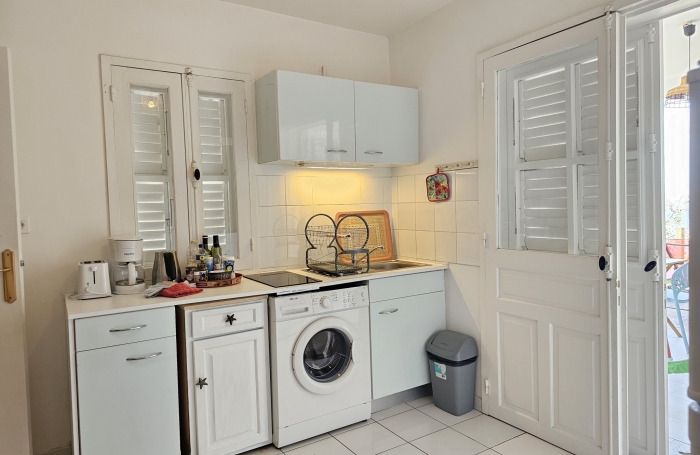 VILLA CREOLE 4 LOGEMENTS VUE MER