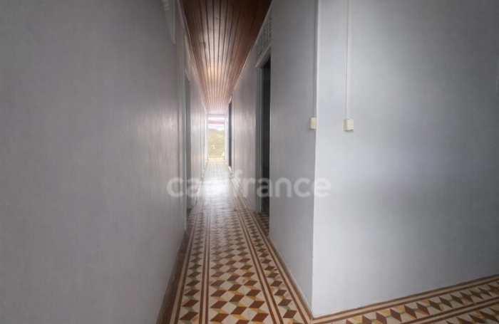 Vente Maison 111m&sup2; 5 pièces Fort de france