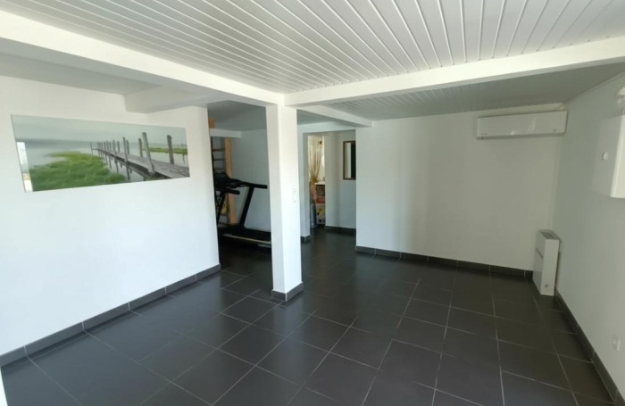 Vente Immeuble 140m&sup2; 11 pièces Sainte Luce