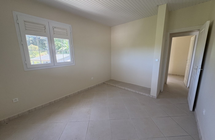 Cr&eacute;ez la maison de vos r&ecirc;ves : projet &agrave; terminer avec fort potentiel au ROBERT !