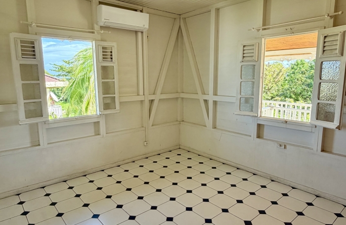 Vente Maison 136m&sup2; 5 pièces Sainte Marie