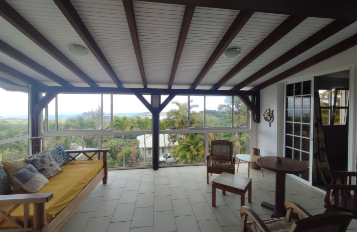 Belle maison T4 meubl&eacute;e + Studio