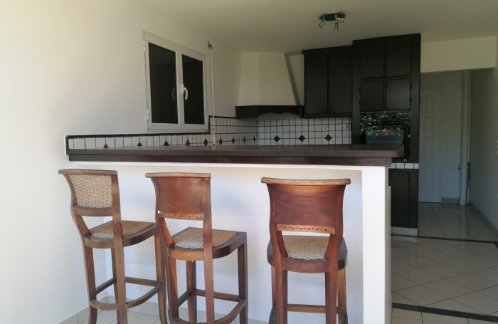 Villa avec vue d&eacute;gag&eacute;e sur les ilets du Robert