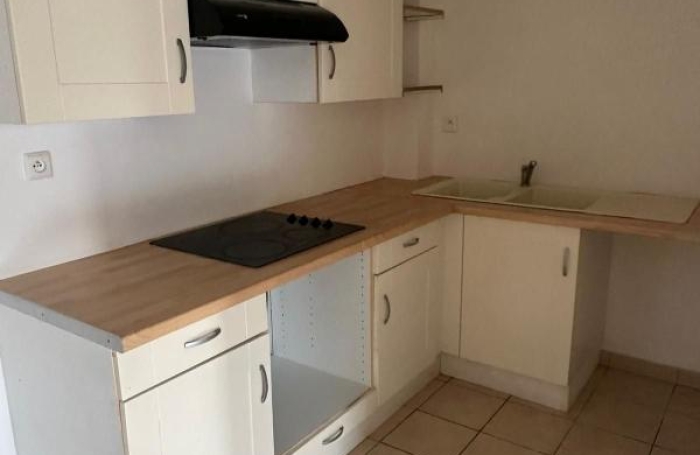 Location Appartement 37.45m&sup2; 2 pièces Fort de france