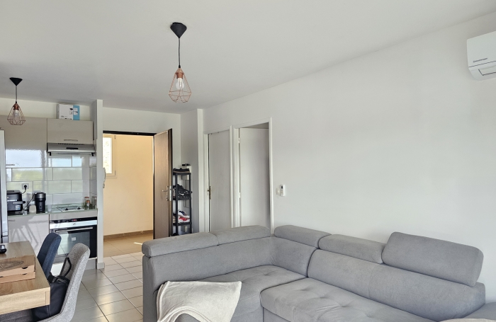 T2 AVEC PLACES STATIONNEMENT