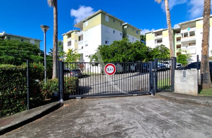 Location Appartement 72.16m&sup2; 3 pi&egrave;ces Ducos