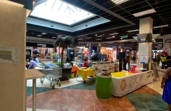 Vente Local professionnel 66m&sup2; Le Lamentin