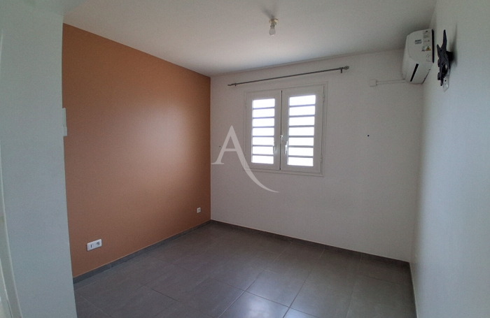 Location Appartement 38.71m&sup2; 2 pi&egrave;ces Rivi&egrave;re Sal&eacute;e