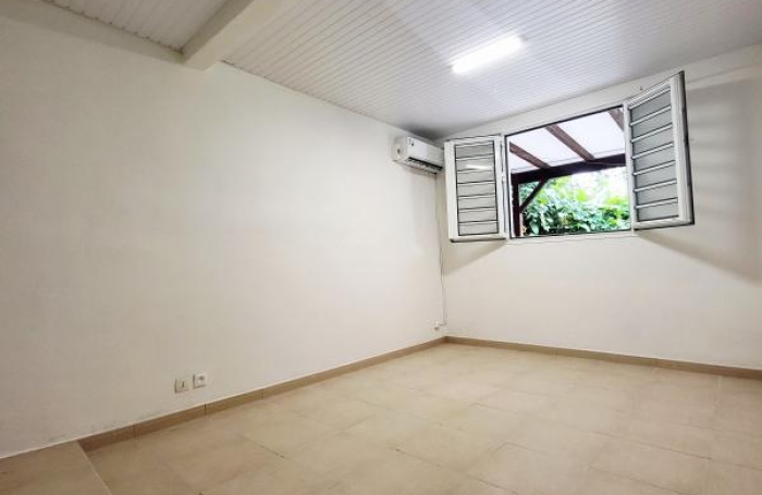 Location Appartement 68m&sup2; 3 pièces Le Lamentin