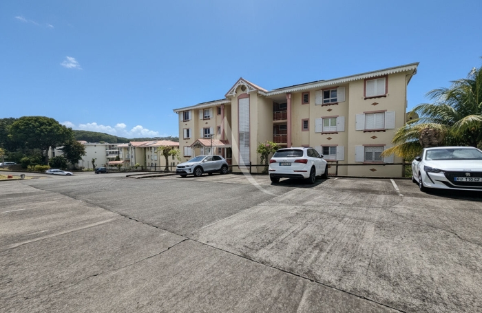 Vente Appartement 44m&sup2; 2 pi&egrave;ces Fort de france