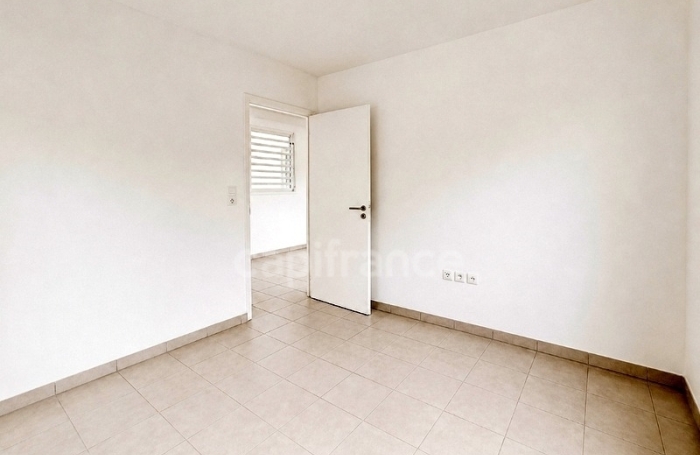 Vente Appartement 48m&sup2; 2 pièces Saint-Joseph