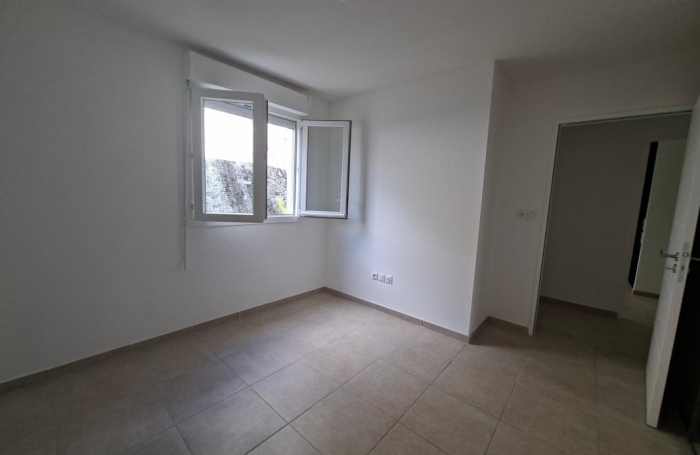 Location Appartement 73.3m&sup2; 3 pièces Les Trois Ilets