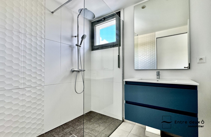 Location Appartement 82.00m&sup2; 3 pièces Fort de france