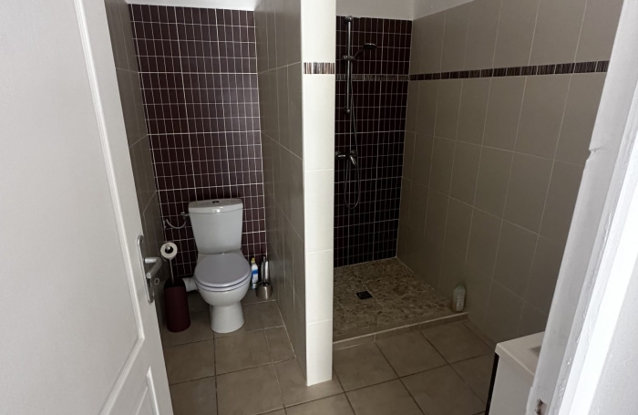 Location Appartement 110.00m&sup2; 3 pièces Le Lamentin