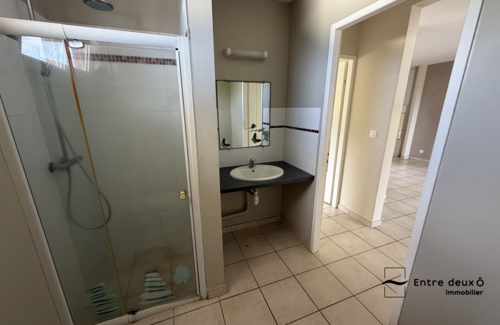 Vente Appartement 55.74m&sup2; 3 pièces La Trinit&eacute;