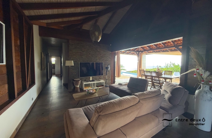 Vente Maison 150.00m&sup2; 4 pièces Case-Pilote