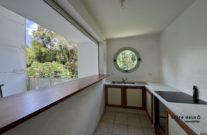 Vente Appartement 66.97m&sup2; 3 pièces Fort de france