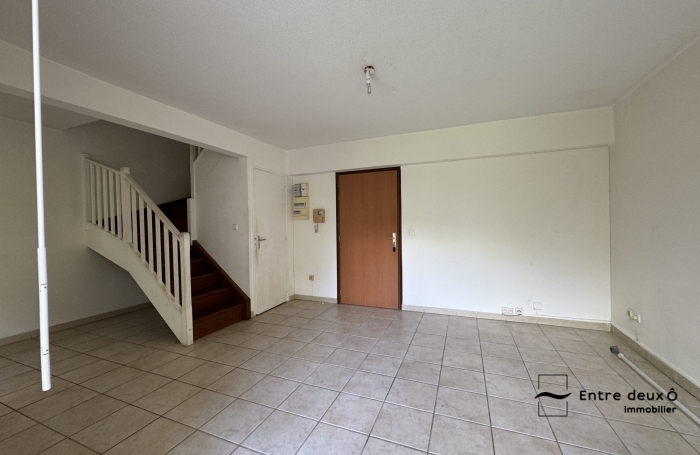Vente Appartement 66.97m&sup2; 3 pièces Fort de france