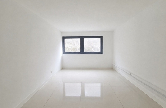 Location Bureaux 13m&sup2; 1 pièce Fort de france