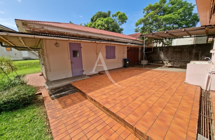 Vente Maison 210.1m&sup2; 7 pi&egrave;ces Le Morne Rouge