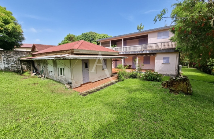 Vente Maison 210.1m&sup2; 7 pi&egrave;ces Le Morne Rouge