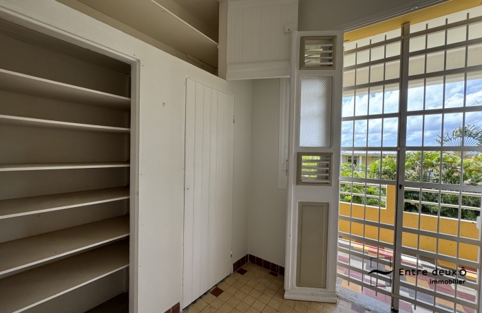 Vente Maison 167.65m&sup2; 7 pièces Fort de france