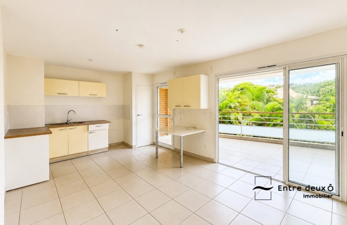Vente Appartement 43.00m&sup2; 2 pièces Fort de france