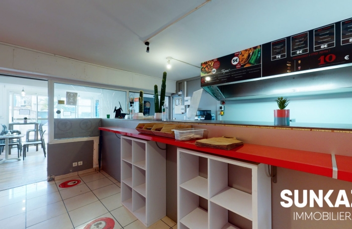 Location Local commercial 87.90m&sup2; 2 pièces Saint-Pierre