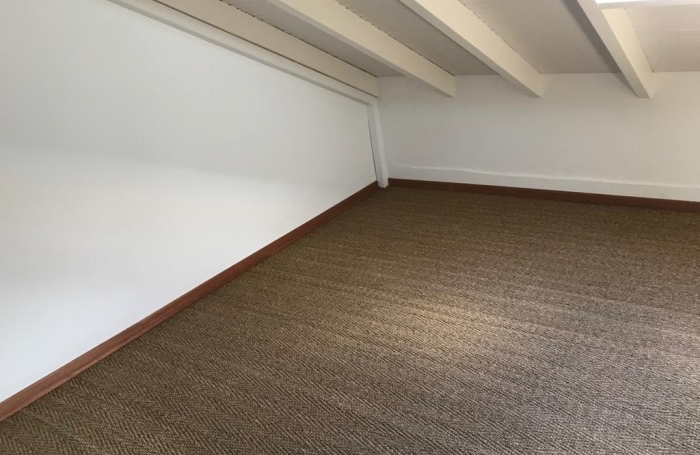 MAISON Jumel&eacute;e T4 avec jardin plat et clotur&eacute;- LA WALLON