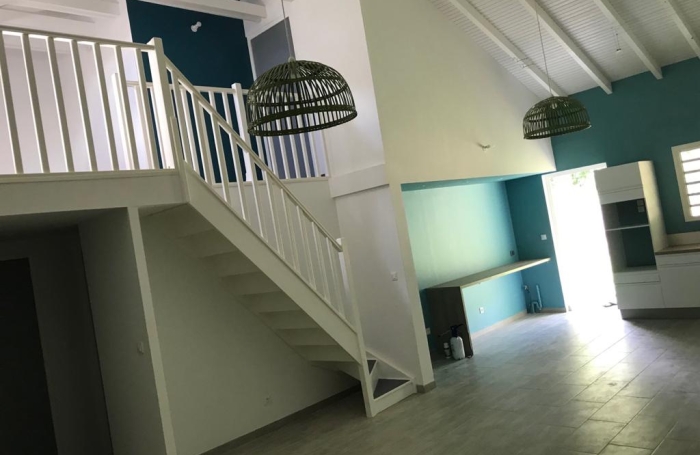 MAISON Jumel&eacute;e T4 avec jardin plat et clotur&eacute;- LA WALLON