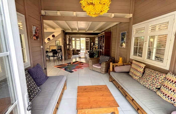 Vente Maison 214m&sup2; 5 pièces Le Diamant