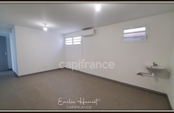 Location Bureaux 20m&sup2; 1 pièce Ducos