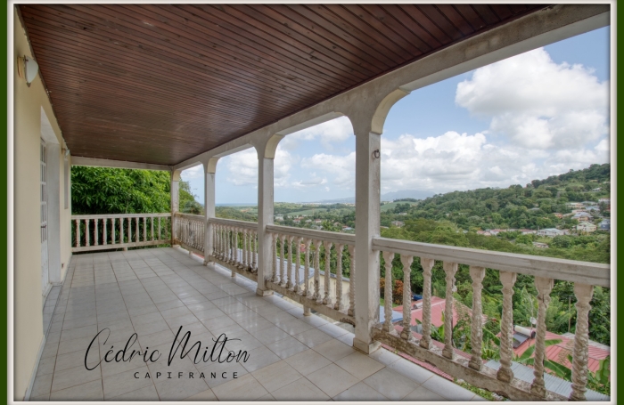 Vente Maison 139m&sup2; 7 pièces Ducos