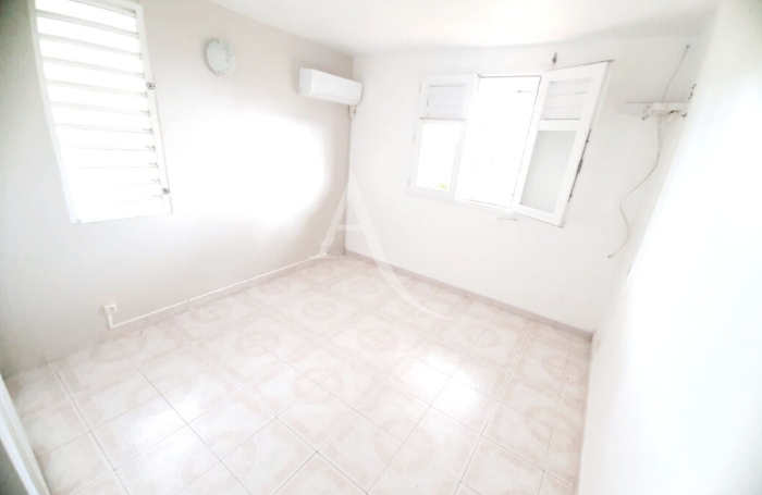 Location Maison 69.1m&sup2; 3 pi&egrave;ces La Trinit&eacute;